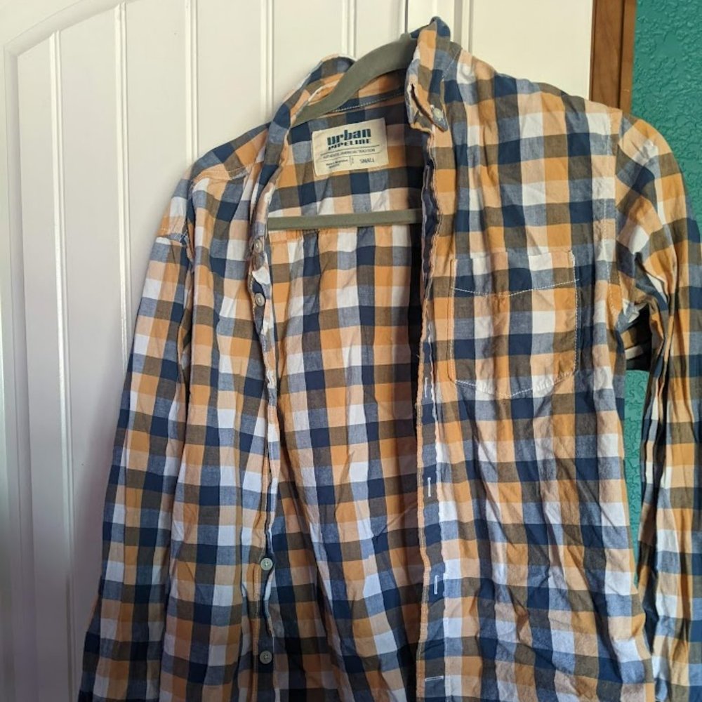 Urban Pipeline Men''s small orange and blue plaid button down long sleeve shirt